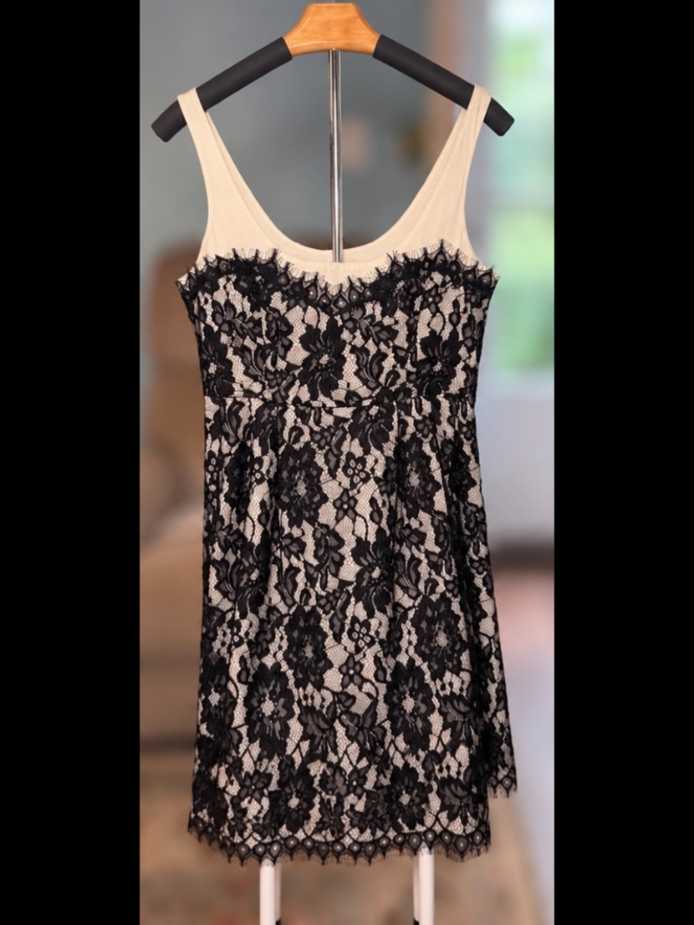 BB Dakota Lace Sleeveless Dress